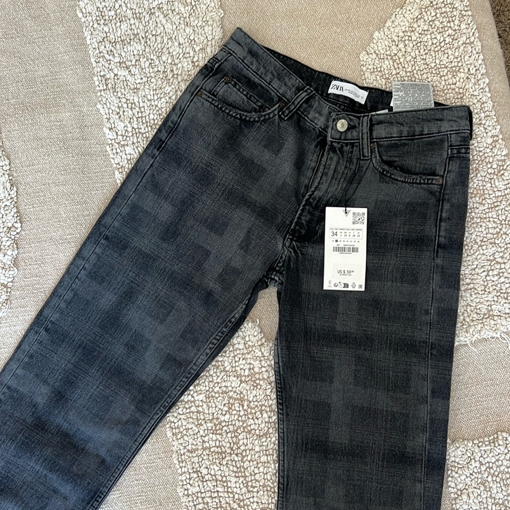 ZARA straight fit pants - never worn / checkered